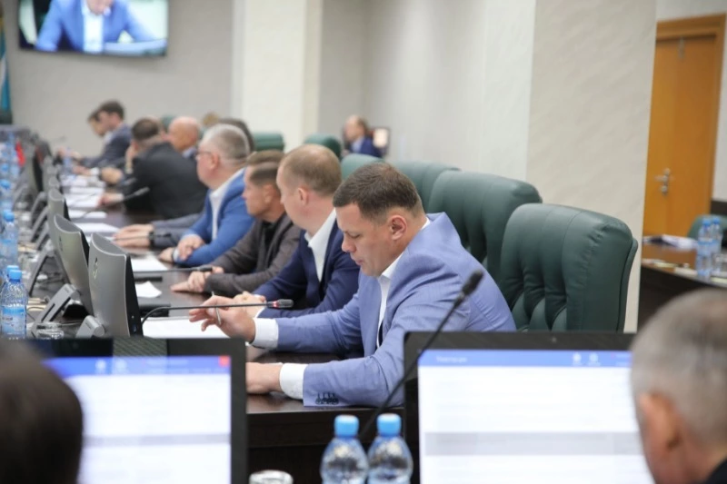 Принят региональный закон о патриотическом воспитании