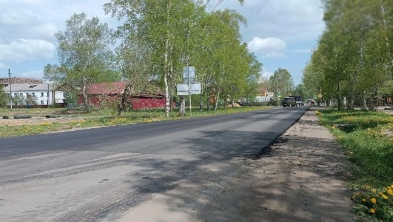 Продолжаются работы по благоустройству Смирныховского района