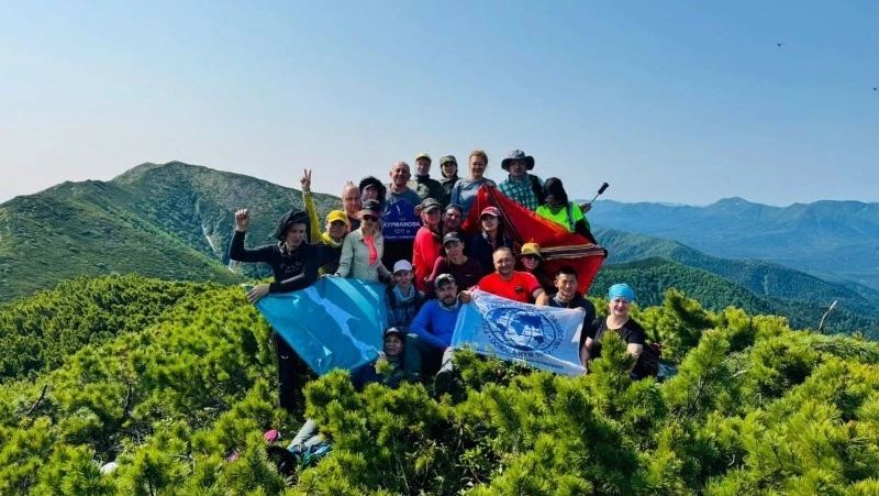 Имена достойных: На Сахалине и Курилах  Безымянные горы и острова получают названия