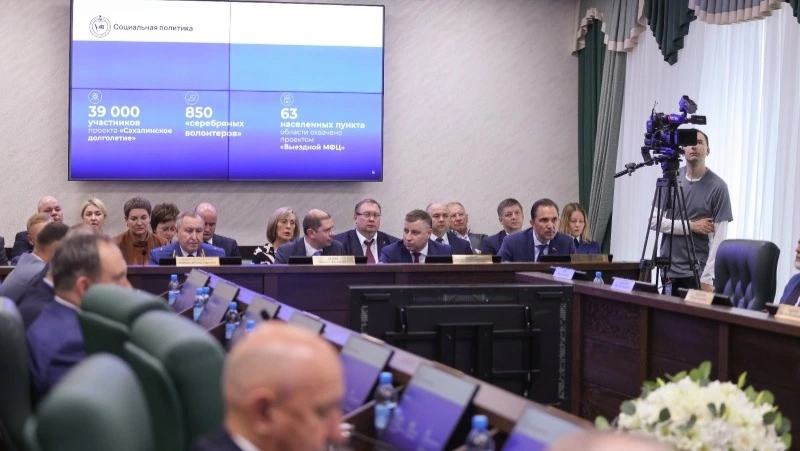 Губернатора Валерий Лимаренко подвел итоги газификации островного региона 