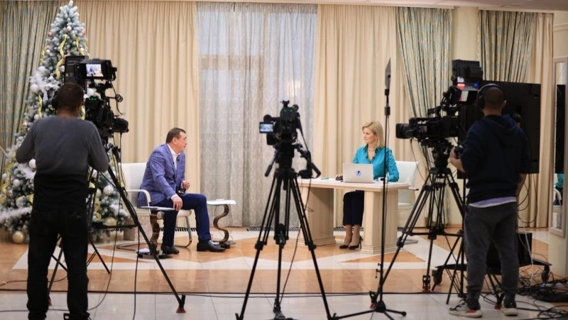 Итоги прямой линии губернатора Валерия Лимаренко с жителями региона