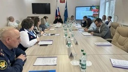 В Смирных подвели итоги социально-экономического развития за 2025 год и обсудили планы на 2026 год