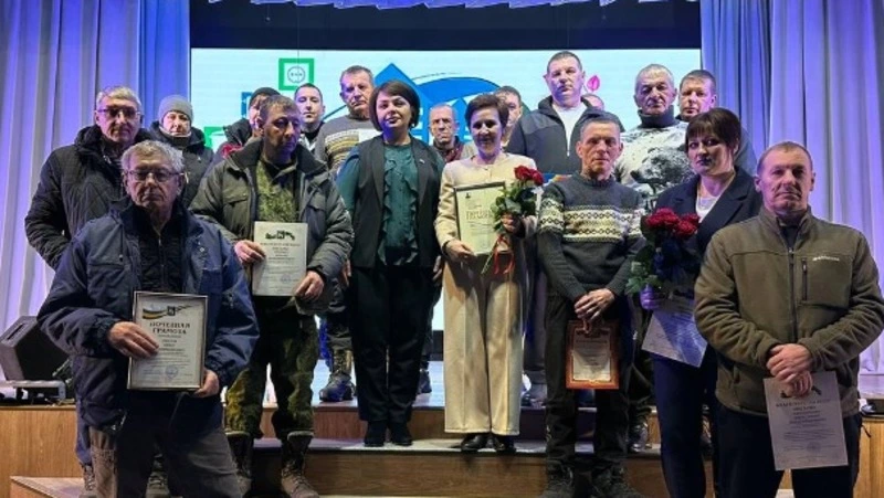 Чествование работников бытового обслуживания населения и ЖКХ Смирныховского района