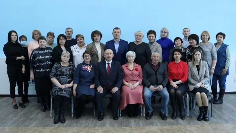 25 января проведена конференция местного отделения Партии "Единая Россия" в Смирных.