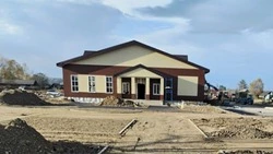 Подходит к завершению строительство современного культурного центра в с. Онор